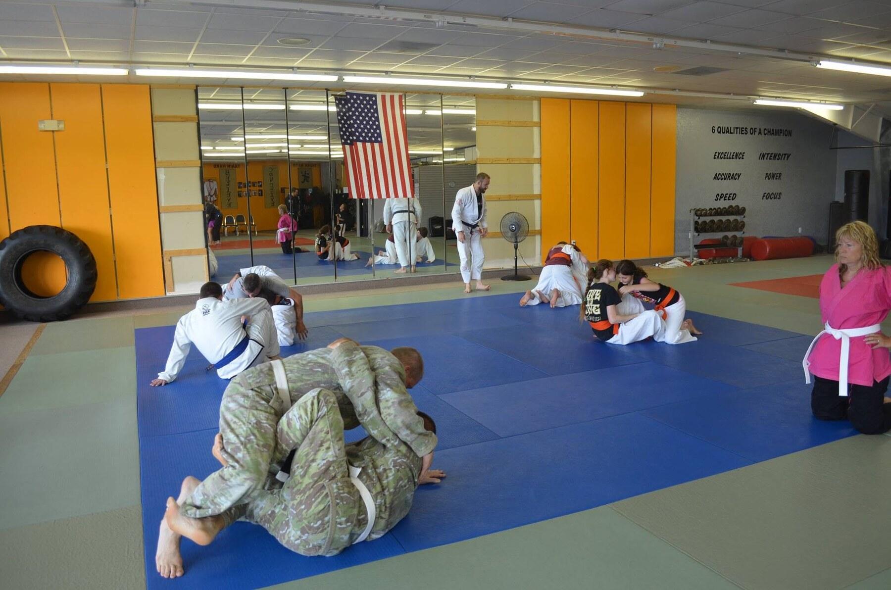 Brazilian Jiu-Jitsu class at Kickin It Martial Arts